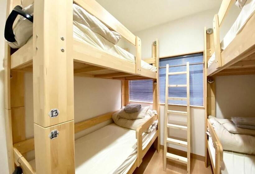 מיטה בחדר משותף, Upper Hotel Ryogoku