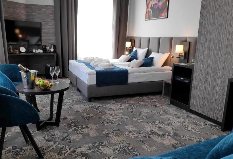 Apartament 1 Dormitor Deluxe, Estera