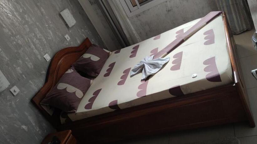 اتاق استاندارد, Le Parisien