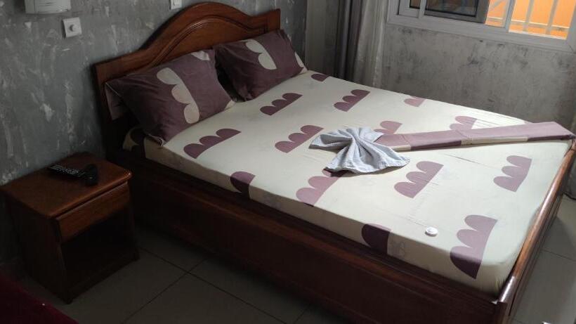 اتاق استاندارد, Le Parisien