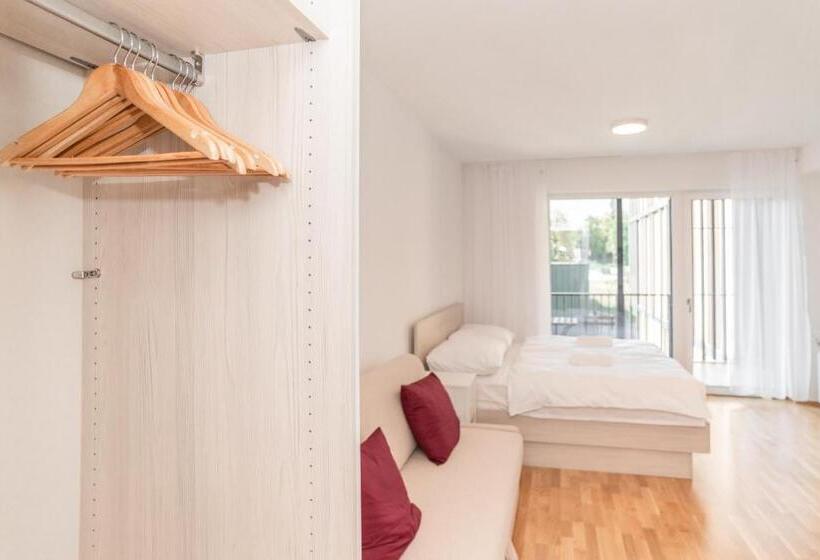 דירה בת חדר שינה 1 עם מרפסת, Pearl Bled