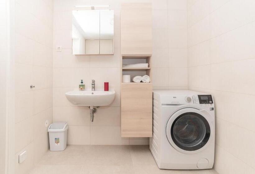 דירה בת חדר שינה 1 עם מרפסת, Pearl Bled