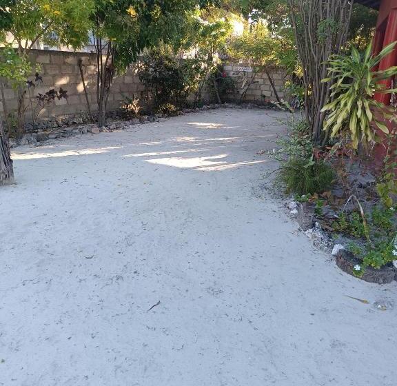 Дом 1 Спальня, Every Change Begins With Dreams