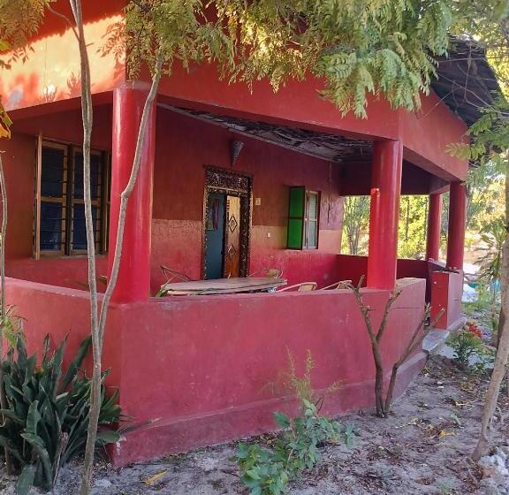 Дом 1 Спальня, Every Change Begins With Dreams