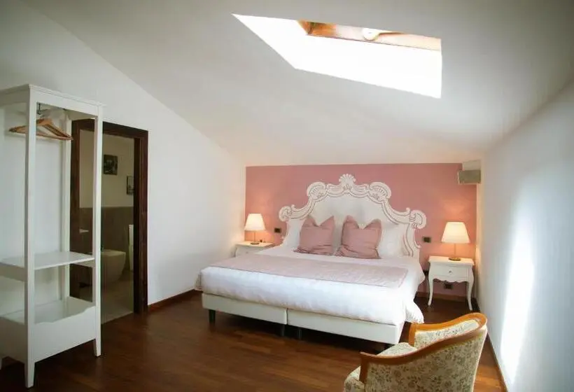 スーペリアールーム, Maison Tuscany Bed&breakfast