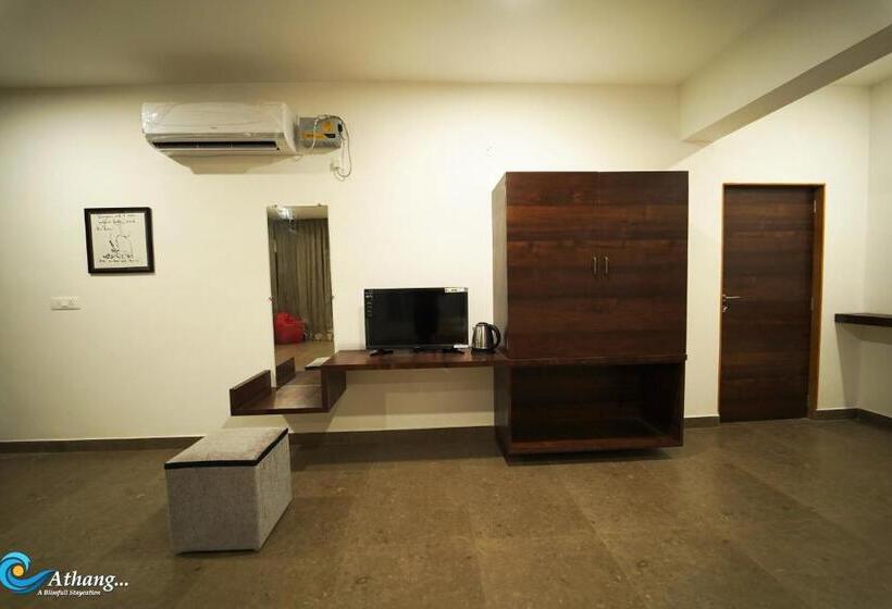 Deluxe-studio, Athang Staycation