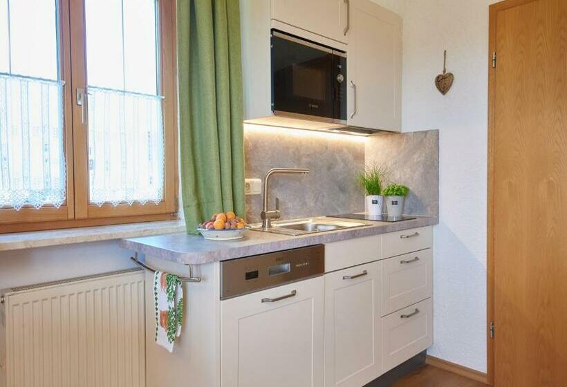 침실 1개 가든 전망 아파트, Beim Dobler