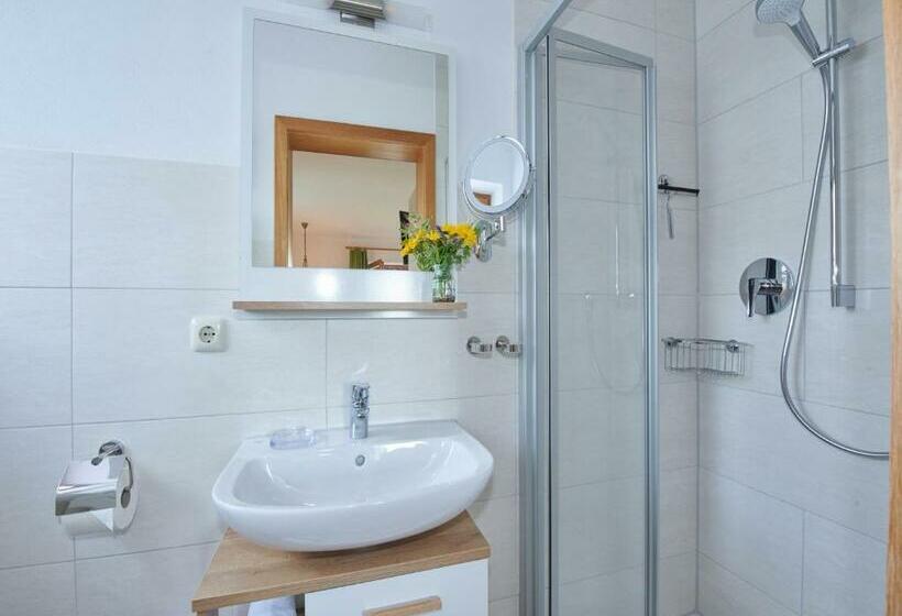 침실 1개 가든 전망 아파트, Beim Dobler