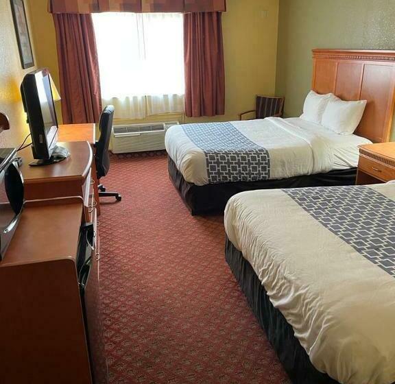 غرفة قياسية, Hutchi Bell