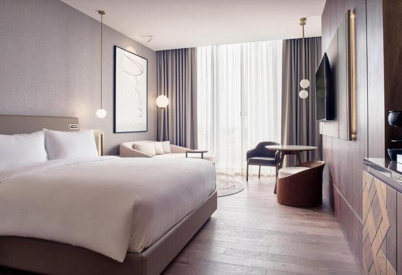 اتاق دلوکس با تخت کینگ و چشمانداز شهر, Jw Marriott Hotel Guadalajara