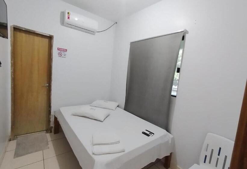 חדר דלוקס, Oliveira 44