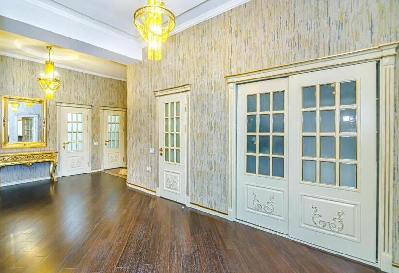 آپارتمان 1 خوابه با چشم‌انداز دریا, Baku Avangard Apartment