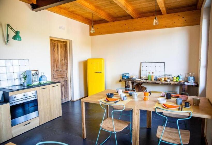 חדר קומפורט לשלושה, La Cascina // Valfaccenda