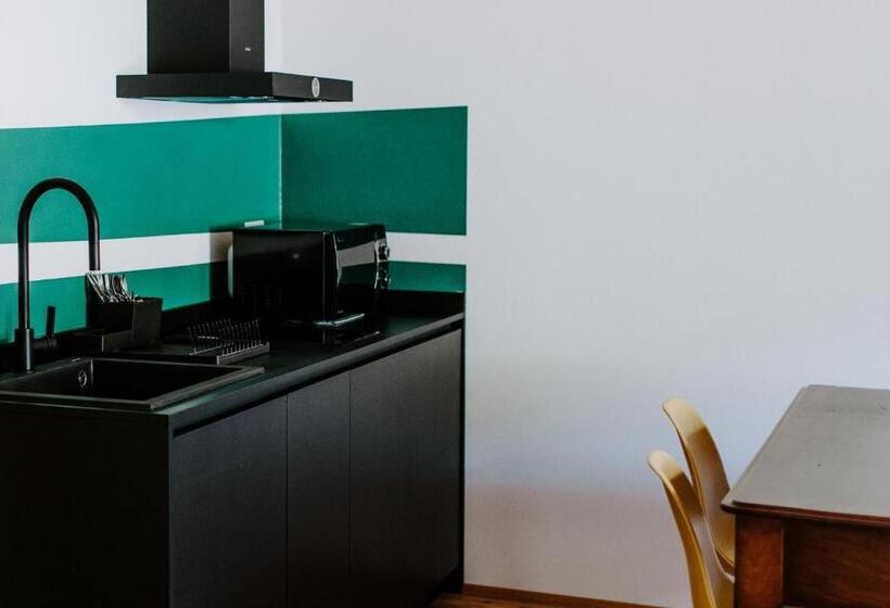 דירת חדר, La Cascina // Valfaccenda