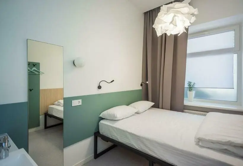 スタンダードルーム, Capsule Hotel & Hostel