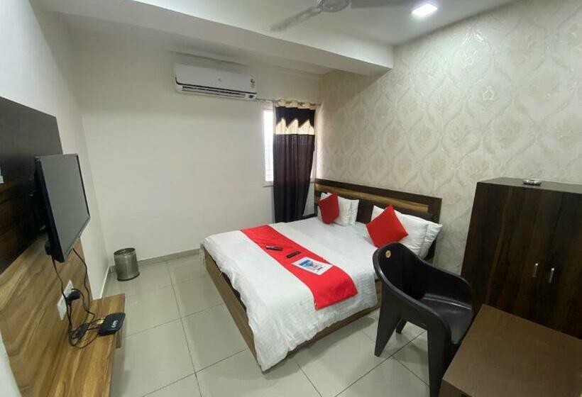 غرفة ديلوكس, New Shiv Kunj