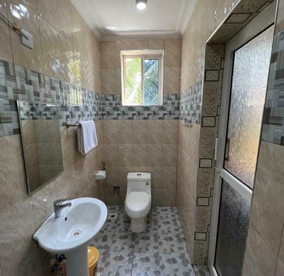 オーシャンビュースタンダードルーム, Phyllen