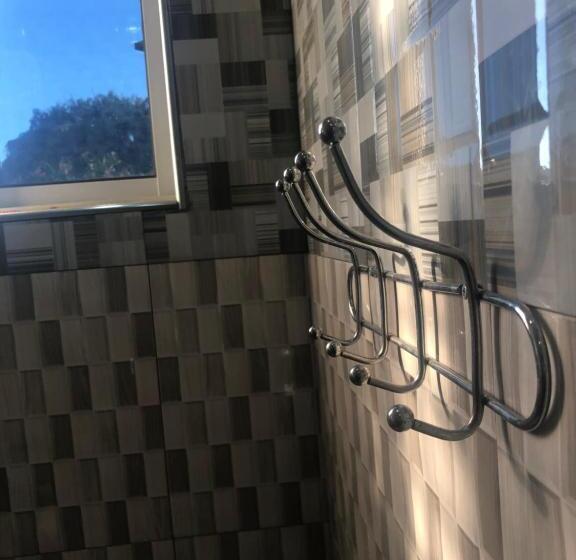 スタンダードルーム, Phyllen