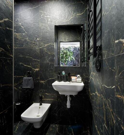 Deluxe Suite King Bed, Kador Home Hotel Downtown