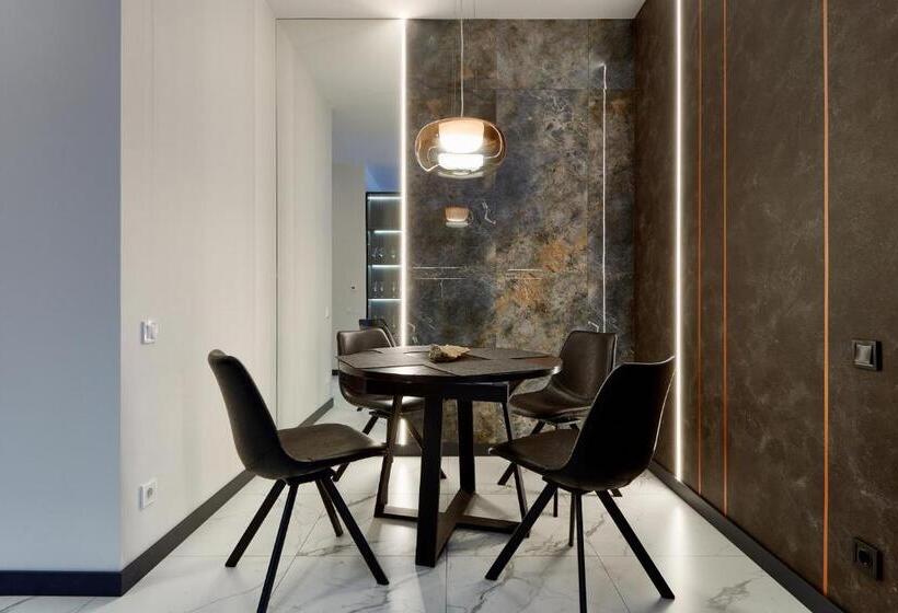 Apartament Deluxe 1 Sypialnia, Kador Home Hotel Downtown