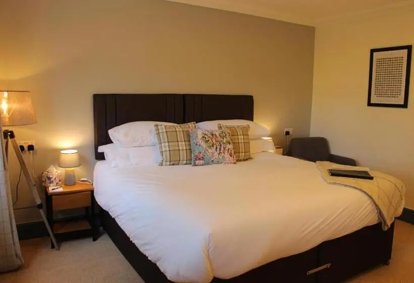 اتاق سوپریور با تخت بزرگ, Woodlands Country House & Cottage