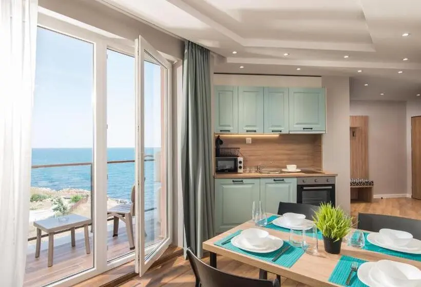 オーシャンビューの１ベッドルームデラックスアパート, Casa Paradiso Beach Residence