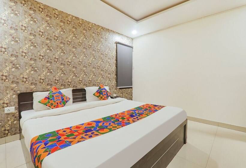 Номер Deluxe, Fabhotel The Villa