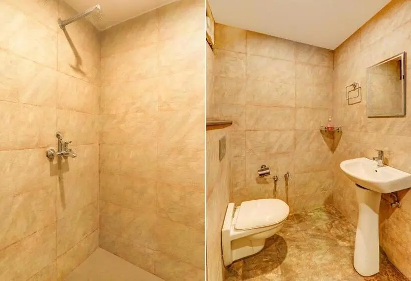 Executive Kolmen Hengen Huone, Fabhotel The Villa