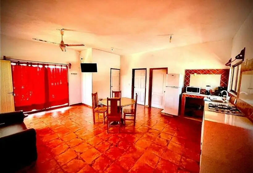 Standard-bungalow 2 Makuuhuonetta, Y Bungalows Bugambilias