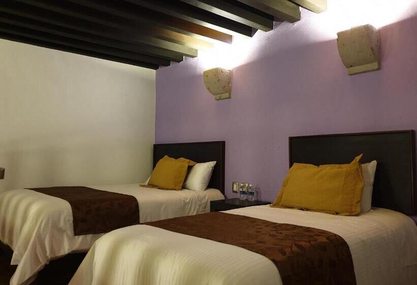 デラックスファミリールーム, Don Carlos