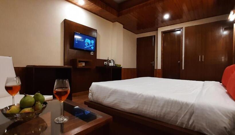 غرفة ديلوكس, Mastiff Xanadu