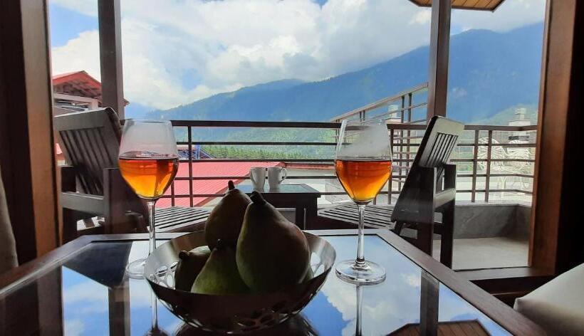 غرفة ديلوكس, Mastiff Xanadu