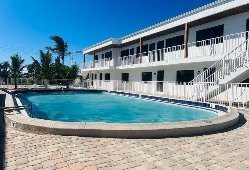 جناح سرير كينج, Melbourne Beach Resort