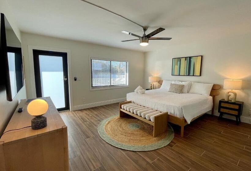 غرفة قياسية سرير كينج, Melbourne Beach Resort