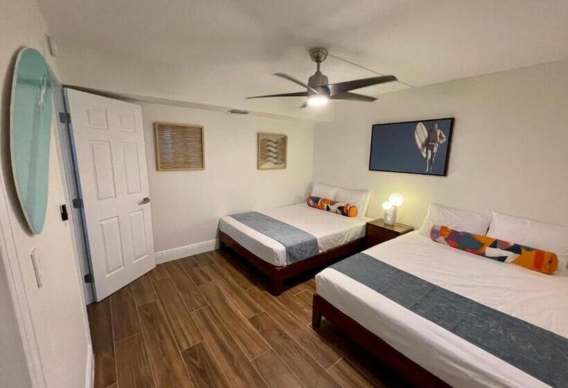 جناح, Melbourne Beach Resort