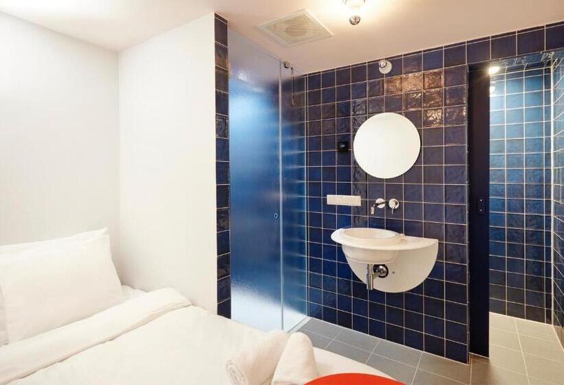 基本间, Not Hotel Rotterdam