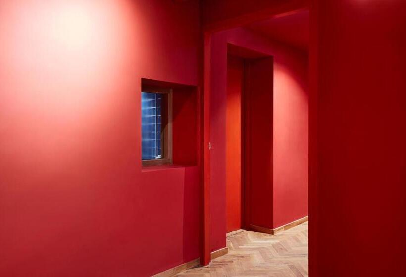 基本间, Not Hotel Rotterdam