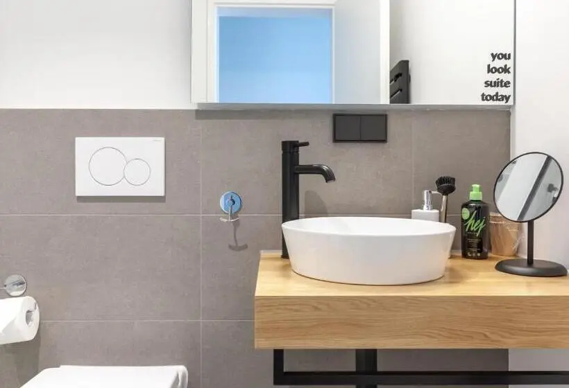 سوییت, Limehome Bremen Hutfilterstraße