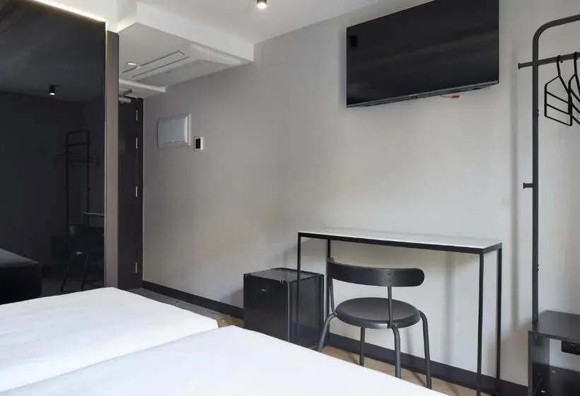シングルデラックスルーム, Hostal Espoz Y Mina