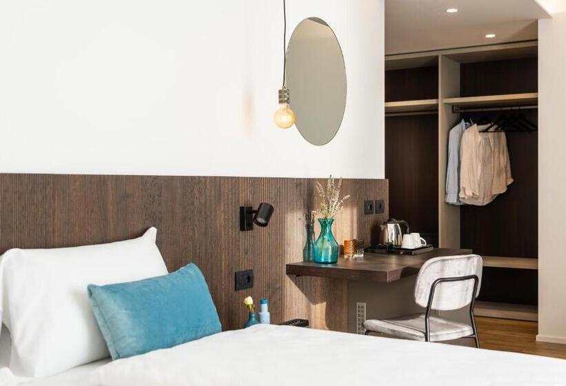 غرفة سوبيريور إطلالة على البحيرة, Vistalago Torbole