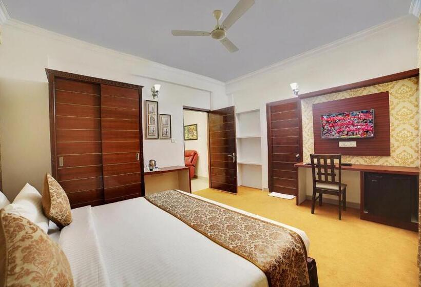 스위트, The Liverpool Blue Hotels