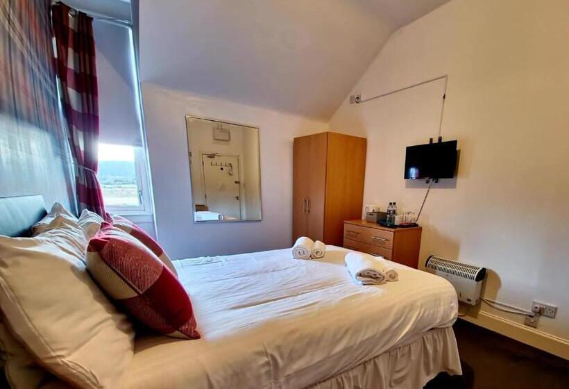 غرفة قياسية, Aberfoyle Inn