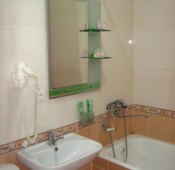 اتاق استاندارد یک نفره, Bahoriston