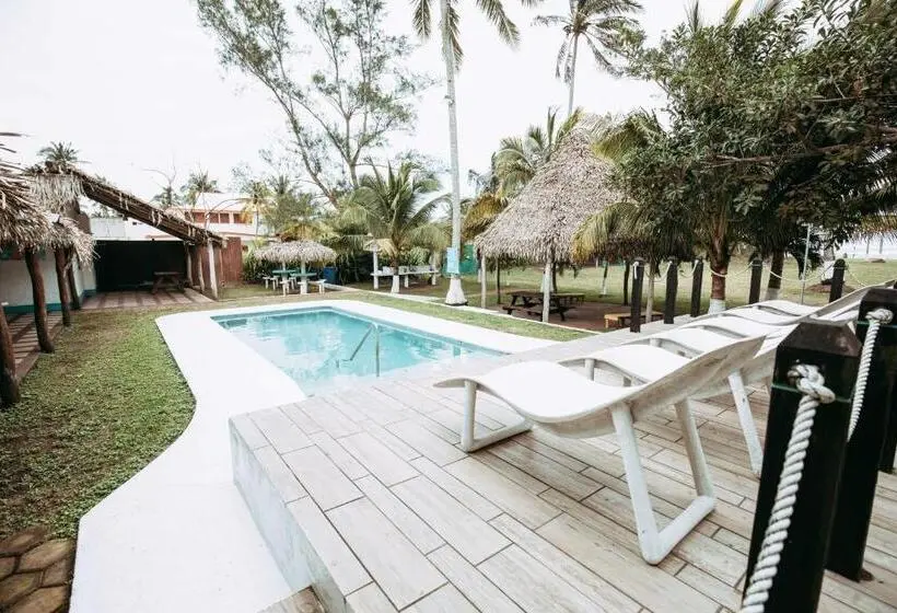 Standard-huone Allasnäkymä, Bungalows Marbella Costa Esmeralda