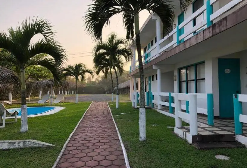 Perhehuone, Bungalows Marbella Costa Esmeralda