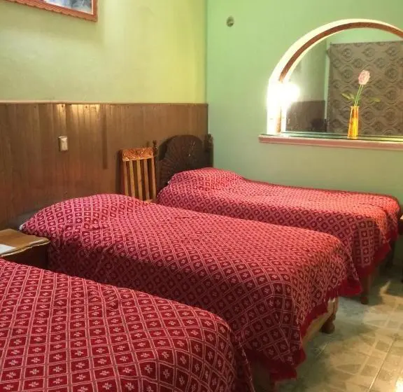 スタンダードトリプルルーム, Cosoleacaque Centro