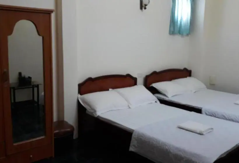 اتاق استاندارد سه نفره, Khách Sạn Duy Hoàng