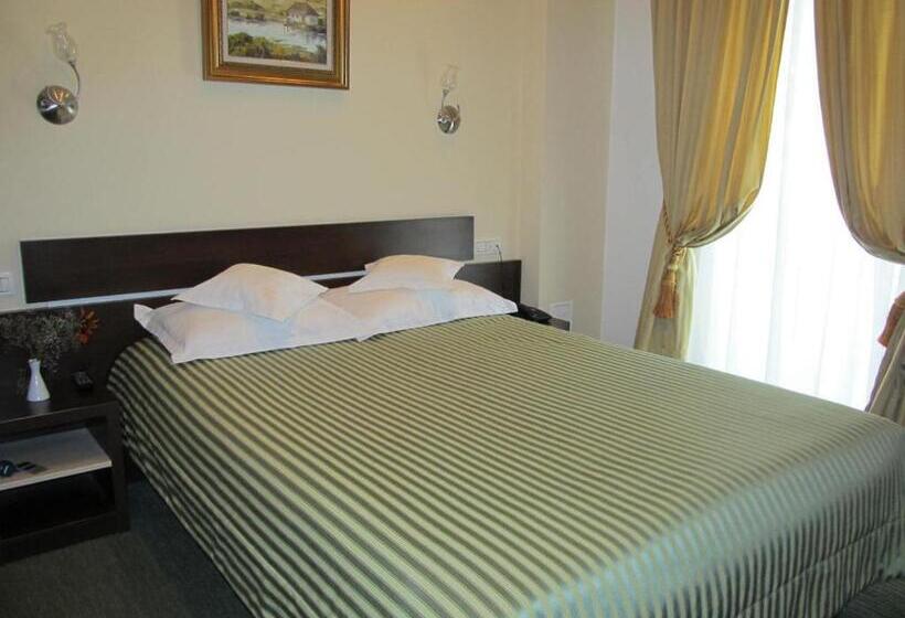 Quarto Deluxe, Kilometrul Zero