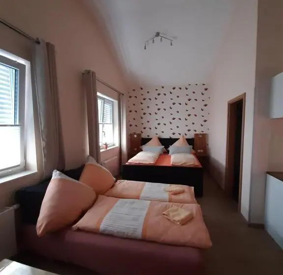 Comfort Kolmen Hengen Huone, Landhaus Effeld