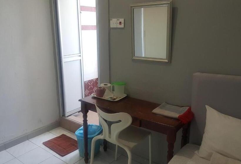 غرفة قياسية فردية, Shafura 2